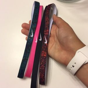 NEVER WORN NIKE HEADBANDS